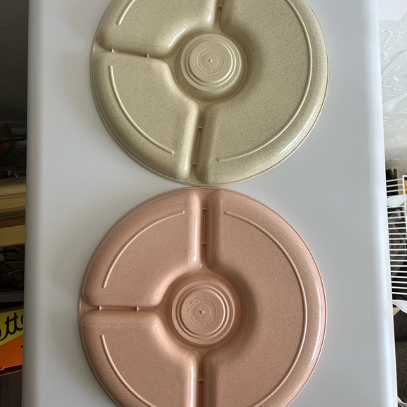 Vintage Gothamware 2 Cups & 5 Divided Plates Set of 7 MCM Made in USA - Picture 9 of 16